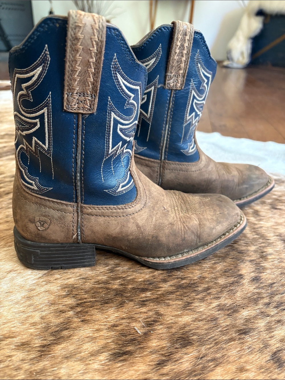 Ariat Brown Leather Cowboy Boots with Navy Shaft